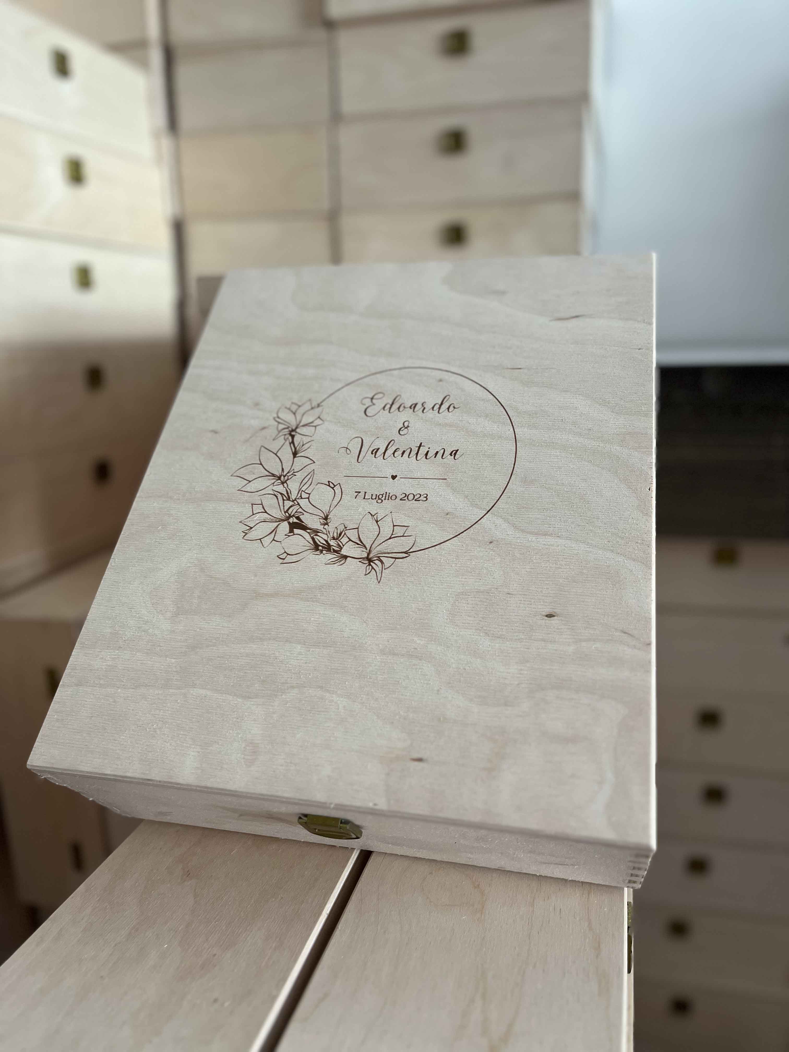 Cassetta in legno per bottiglie